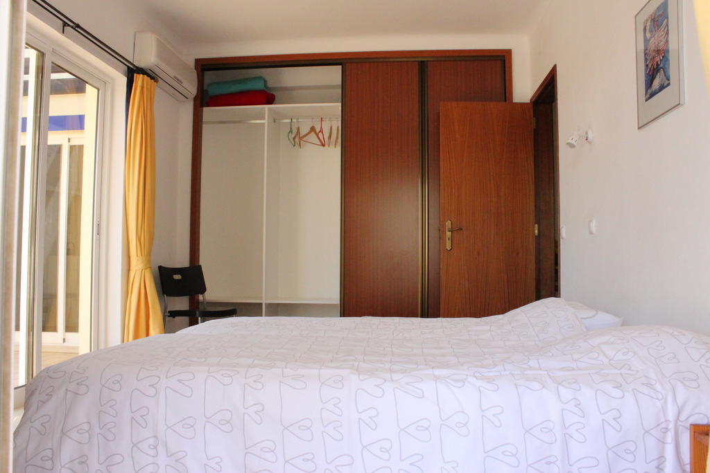 Filhas Do Mar Apartments ซาเลมา ห้อง รูปภาพ
